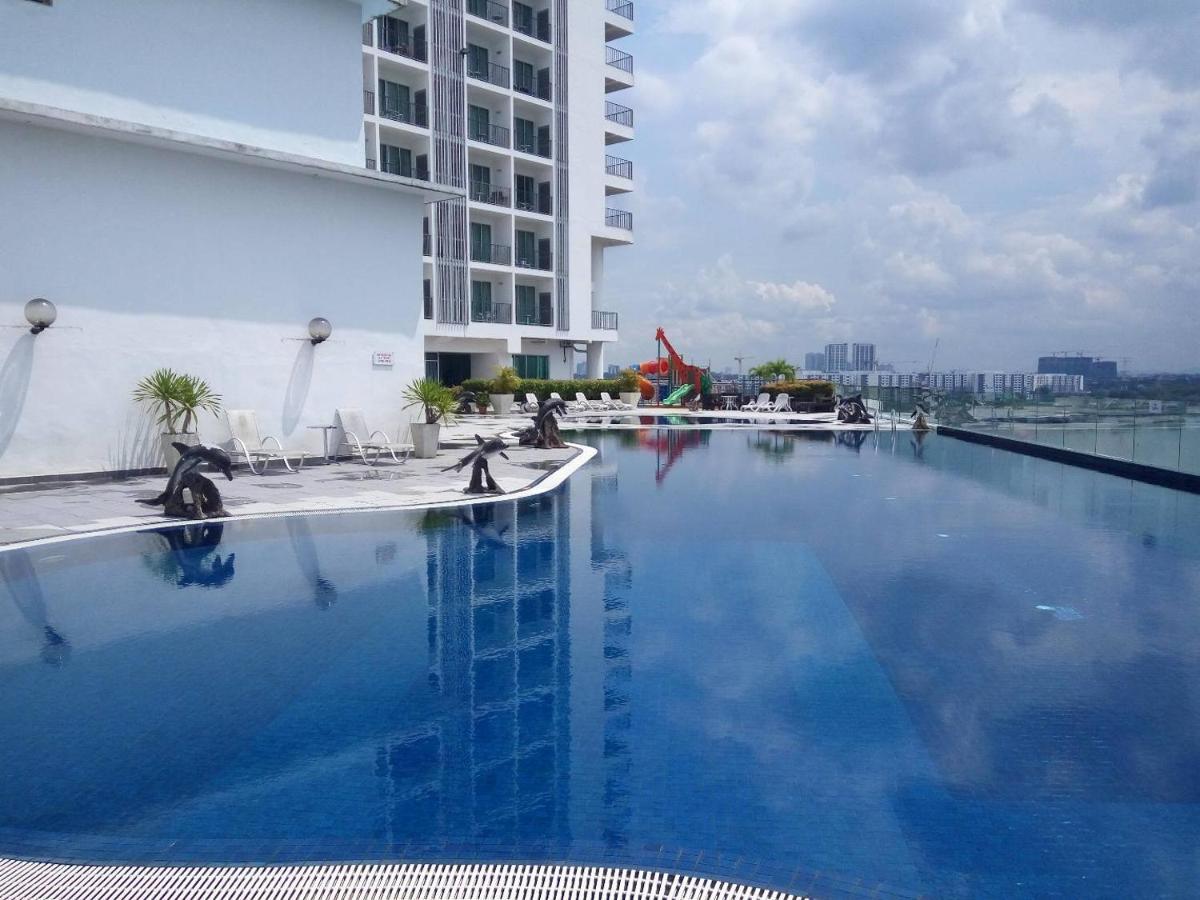 Bayu Marina Residence 3 Mins Away Mid Valley Southkey Τζόχορ Μπάχρου Εξωτερικό φωτογραφία