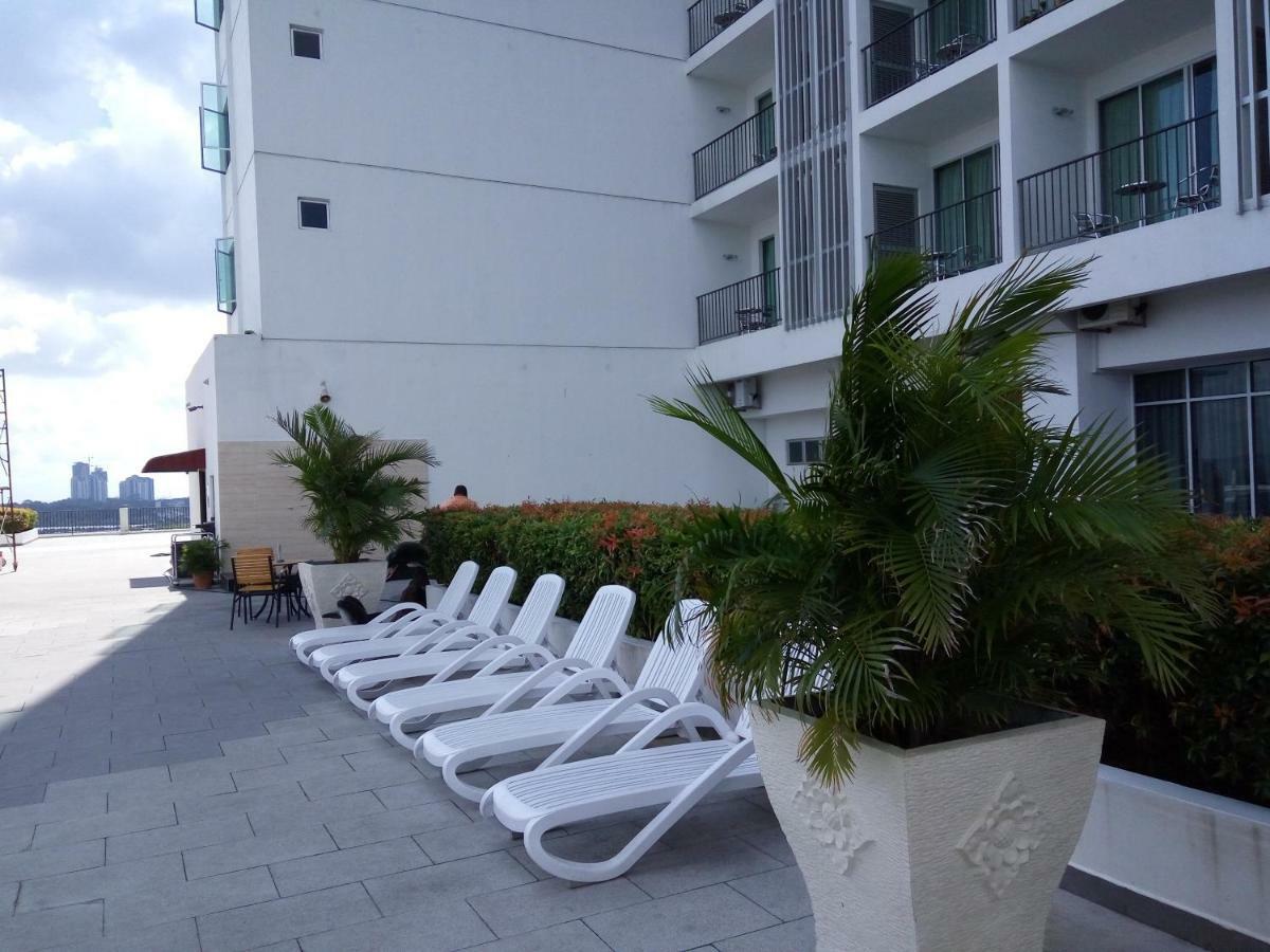 Bayu Marina Residence 3 Mins Away Mid Valley Southkey Τζόχορ Μπάχρου Εξωτερικό φωτογραφία